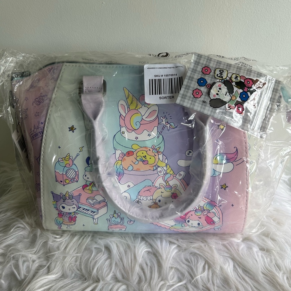 Loungefly Hello Kitty & Friends Bag - Picture 3 of 4